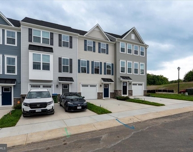 7238 Musca Shire Lane - Photo Thumbnail 1