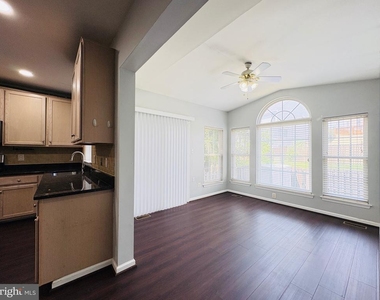 13714 Bidwell Place - Photo Thumbnail 13