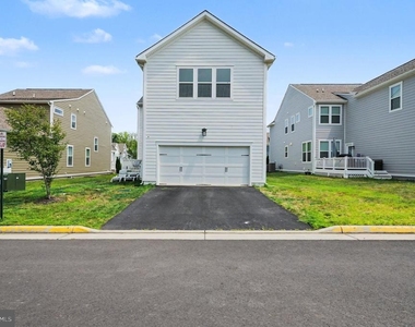 1794 River Heritage Boulevard - Photo Thumbnail 23