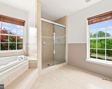 8916 Rugby Road - Photo Thumbnail 64