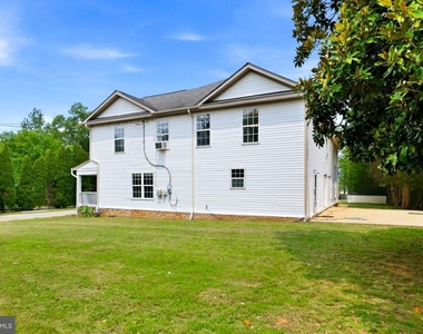 8916 Rugby Road - Photo Thumbnail 105