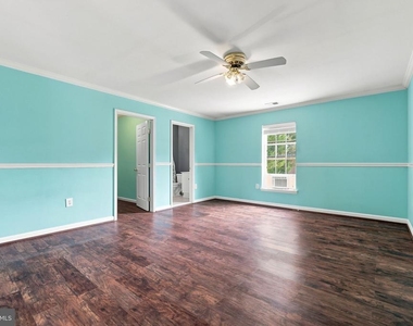 8916 Rugby Road - Photo Thumbnail 69