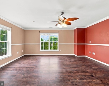 8916 Rugby Road - Photo Thumbnail 52