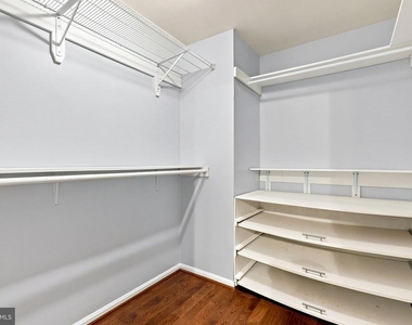8916 Rugby Road - Photo Thumbnail 29