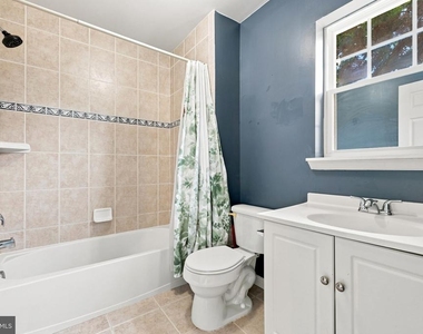 8916 Rugby Road - Photo Thumbnail 71