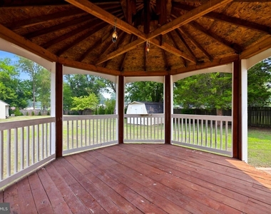 8916 Rugby Road - Photo Thumbnail 99