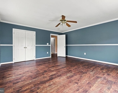 8916 Rugby Road - Photo Thumbnail 85