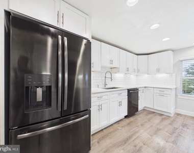 1510 Loudoun Drive - Photo Thumbnail 5