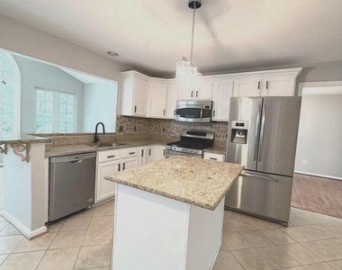 43416 Sperrin Court - Photo Thumbnail 7
