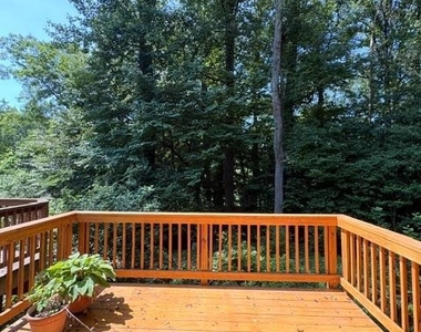 2071 Golf Course Drive - Photo Thumbnail 13