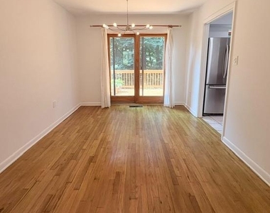 2071 Golf Course Drive - Photo Thumbnail 12