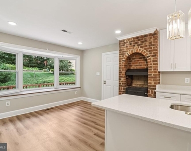7518 Old Dominion Drive - Photo Thumbnail 14