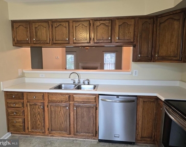 6521 Castine Lane - Photo Thumbnail 2