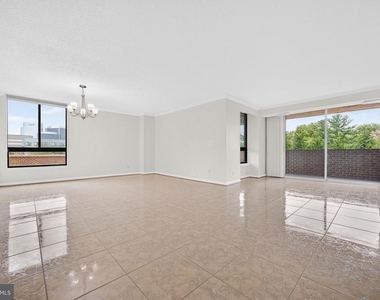 1800 Old Meadow Road - Photo Thumbnail 49