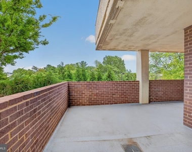 1800 Old Meadow Road - Photo Thumbnail 31