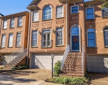 1804 Dawson Street - Photo Thumbnail 16