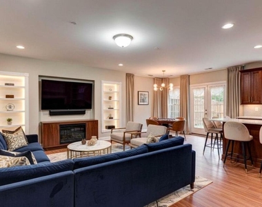 1804 Dawson Street - Photo Thumbnail 10