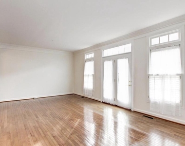 1804 Dawson Street - Photo Thumbnail 19