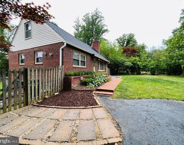 2220 Primrose Drive - Photo Thumbnail 36