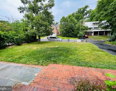 2220 Primrose Drive - Photo Thumbnail 35
