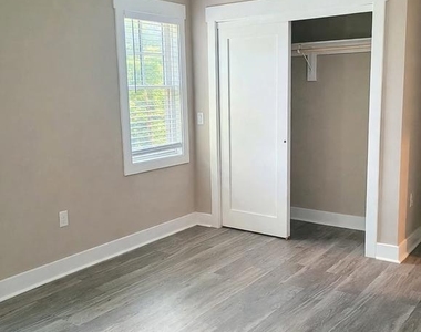 307 Charles Street - Photo Thumbnail 25