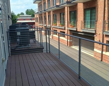 307 Charles Street - Photo Thumbnail 1