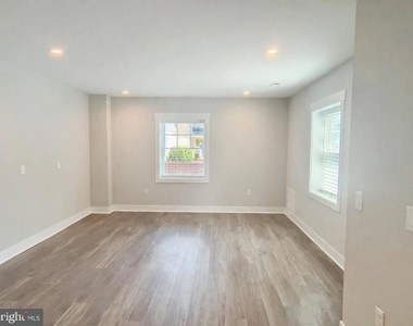 307 Charles Street - Photo Thumbnail 26