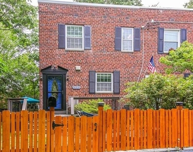 2965 Sycamore Street - Photo Thumbnail 40