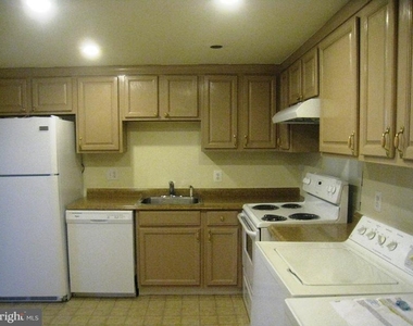 6301 Stevenson Avenue - Photo Thumbnail 8