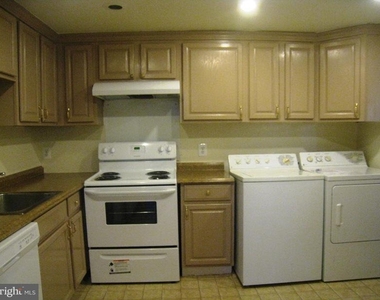 6301 Stevenson Avenue - Photo Thumbnail 9