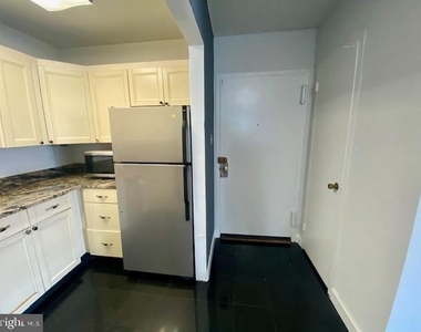 1111 Arlington Boulevard - Photo Thumbnail 2