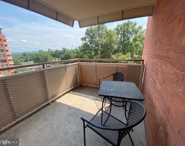 1111 Arlington Boulevard - Photo Thumbnail 18