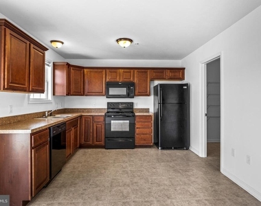 45 Nittany Court - Photo Thumbnail 15