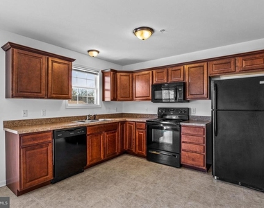45 Nittany Court - Photo Thumbnail 12