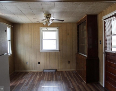 4840 Lehman Road - Photo Thumbnail 7