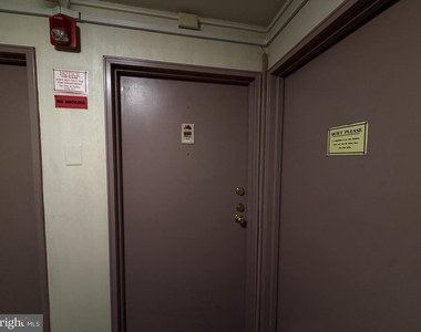 9921 Bustleton Avenue - Photo Thumbnail 2