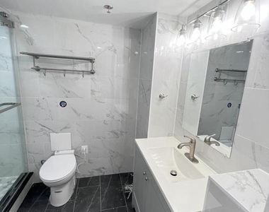 1611 Ridge Avenue - Photo Thumbnail 16