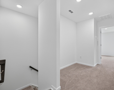 200 Flagstone Way - Photo Thumbnail 20