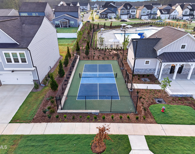 200 Flagstone Way - Photo Thumbnail 26