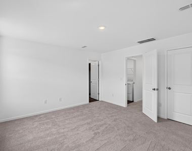 200 Flagstone Way - Photo Thumbnail 10