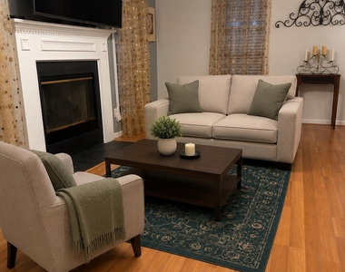 905 Sanderson Drive - Photo Thumbnail 5