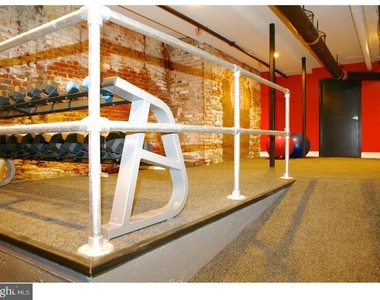 1100 Spruce Street - Photo Thumbnail 4
