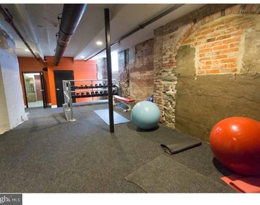 1100 Spruce Street - Photo Thumbnail 3