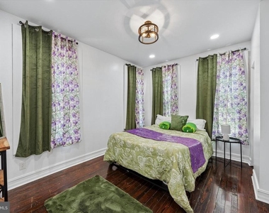 2308 Nicholas Street - Photo Thumbnail 11