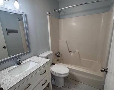 7900 Frankford Avenue - Photo Thumbnail 6