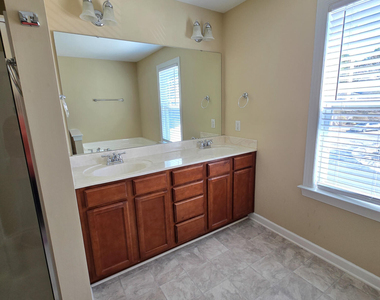 4804 Landover Charge Lane - Photo Thumbnail 23