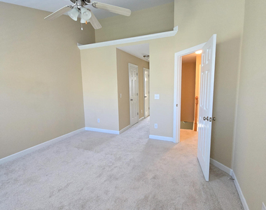 4804 Landover Charge Lane - Photo Thumbnail 16