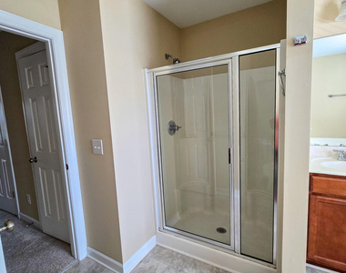 4804 Landover Charge Lane - Photo Thumbnail 25