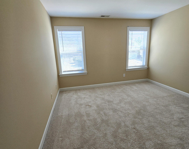 4804 Landover Charge Lane - Photo Thumbnail 38