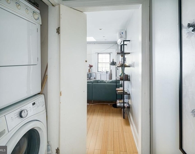 1514 Pine Street - Photo Thumbnail 10